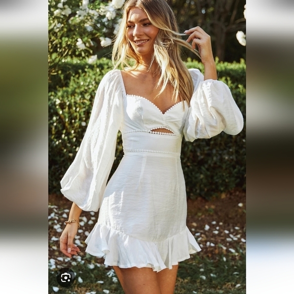 Hello Molly Dresses & Skirts - NWT SELFIE LESLIE CATCH FEELINGS MINIDRESS XS